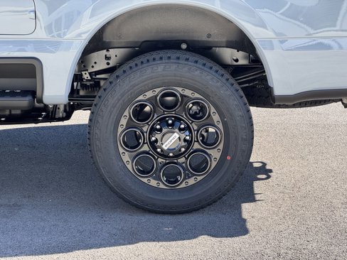 New 2025 Ford F250 Lariat w/ Lariat Ultimate Package image 11