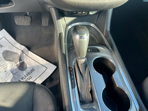 Used 2019 Chevrolet Malibu LT image 18