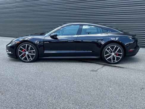 Certified 2025 Porsche Taycan 4S image 2