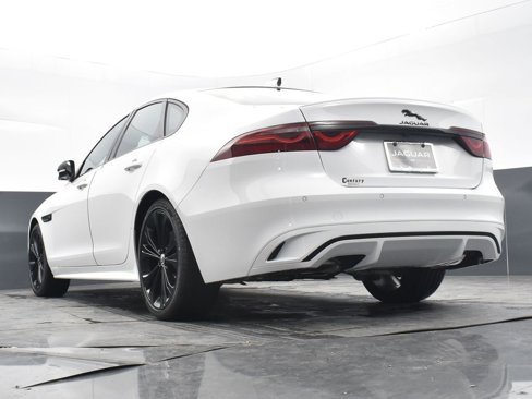 Used 2024 Jaguar XF R-Dynamic SE image 30