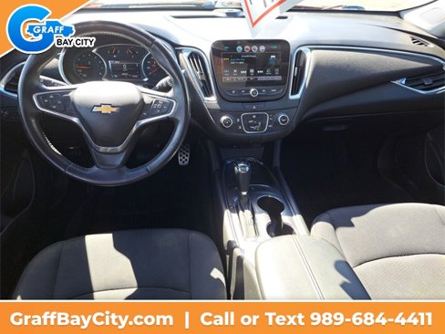 Used 2016 Chevrolet Malibu LT image 19