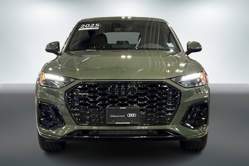 Certified 2025 Audi Q5 2.0T Premium Plus w/ Premium Plus Package image 3