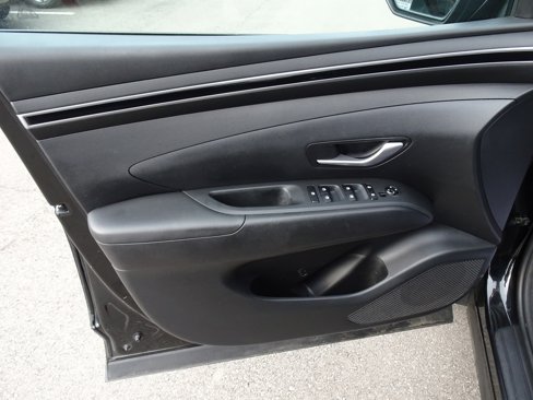 Used 2022 Hyundai Tucson Blue image 12