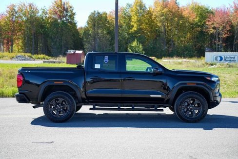 Used 2024 GMC Canyon Elevation image 4