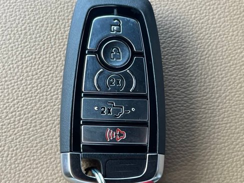 New 2025 Ford F350 Lariat w/ Lariat Ultimate Package image 24