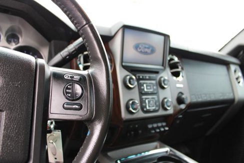 Used 2015 Ford F250 Lariat w/ Lariat Ultimate Package image 23