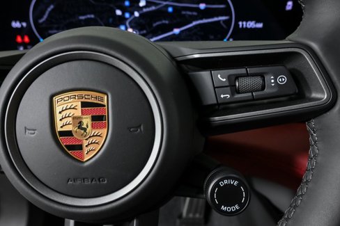 New 2025 Porsche Taycan 4S image 11