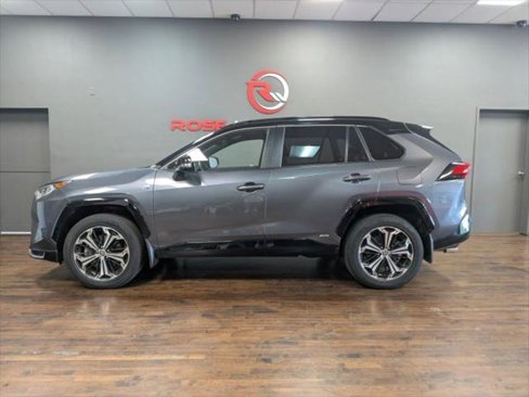 Used 2021 Toyota RAV4 XSE w/ Weather Package image 2