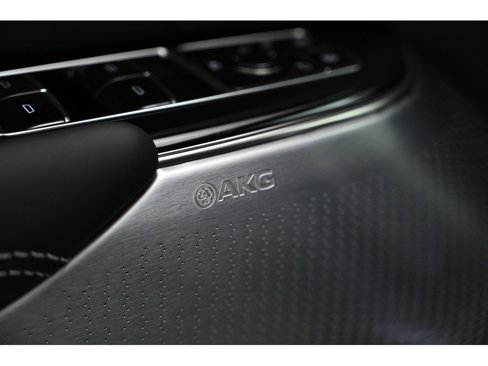New 2026 Cadillac Lyriq V w/ Exterior Carbon Fiber Package image 23