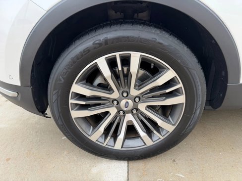 Used 2019 Ford Explorer Platinum image 79