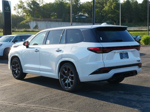 New 2026 Lexus TX 500h AWD image 4