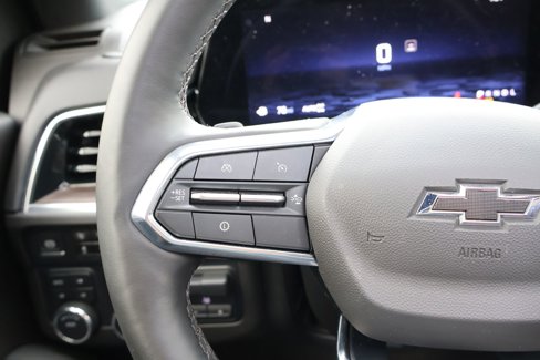 Used 2025 Chevrolet Tahoe Z71 w/ Comfort Package image 24