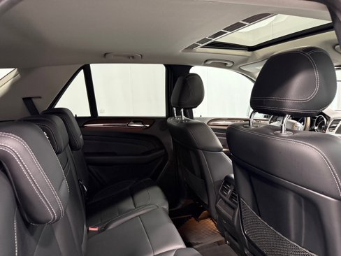 Used 2015 Mercedes-Benz ML 350 4MATIC image 26