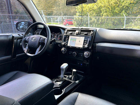 Used 2022 Toyota 4Runner TRD Off-Road Premium image 18
