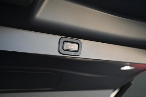 Used 2023 Land Rover Range Rover SE image 48