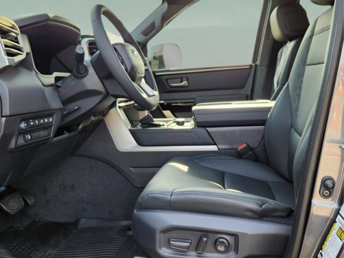 New 2025 Toyota Tundra Limited image 7