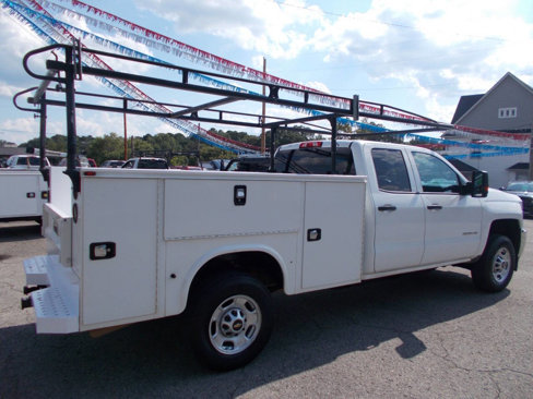 Used 2018 Chevrolet Silverado 2500 W/T w/ WT Convenience Package image 3