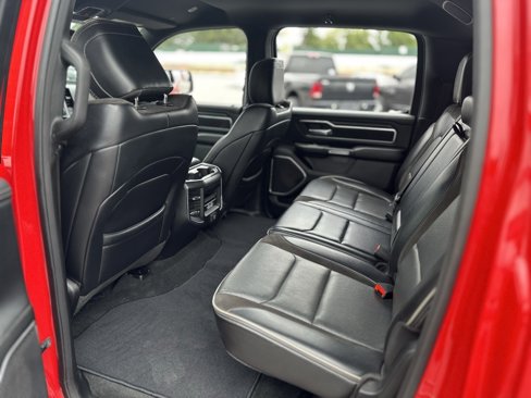 Used 2023 RAM 1500 Laramie image 32