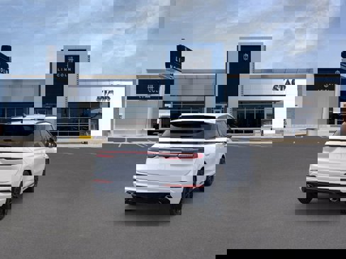 New 2025 Lincoln Corsair AWD w/ Equipment Group 101A image 8