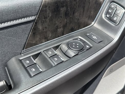 New 2025 Ford F450 Lariat image 21