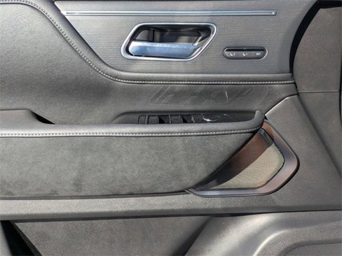 New 2025 INFINITI QX80 Sensory image 29