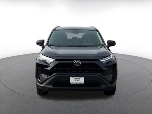 Used 2025 Toyota RAV4 LE image 4