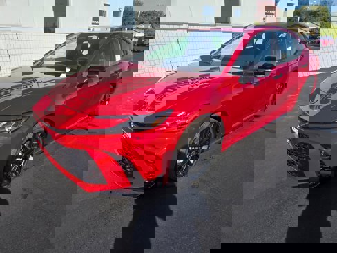 New 2026 Toyota Camry Hybrid image 2