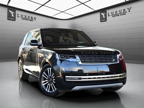 Used 2023 Land Rover Range Rover SE image 1