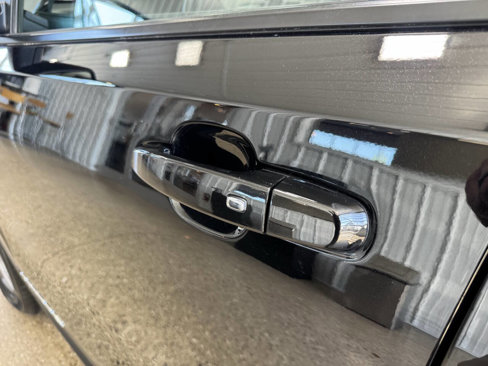 Used 2024 GMC Terrain SLT image 23