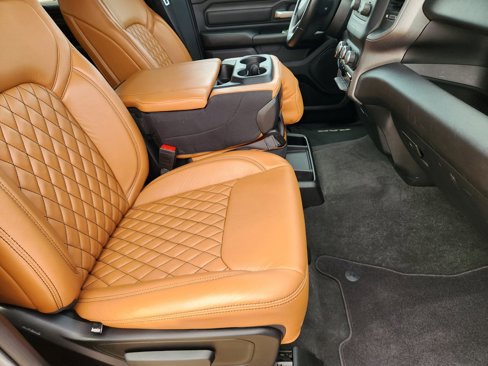 Used 2024 RAM 1500 Tradesman w/ Night Edition image 12