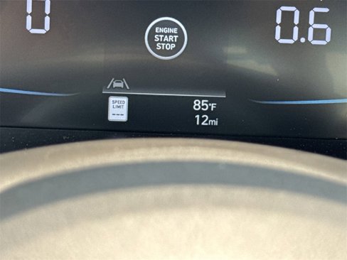 New 2025 Hyundai Elantra Sport image 28