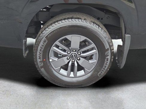 Used 2025 Nissan Frontier SV image 20