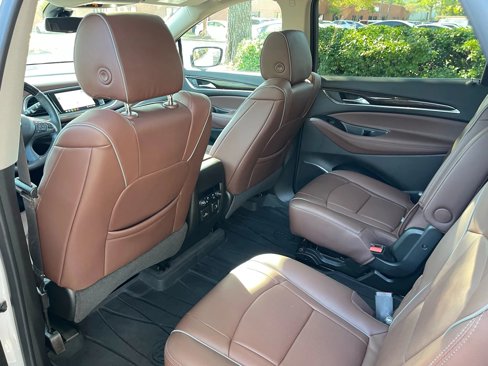 Used 2021 Buick Enclave Avenir w/ Avenir Technology Package image 12