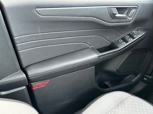 New 2026 Ford Escape Active image 27