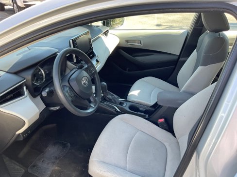 Used 2021 Toyota Corolla LE image 8