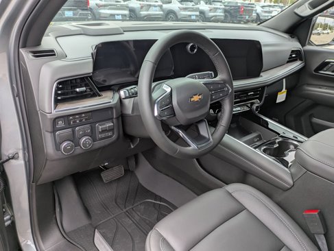 New 2026 Chevrolet Suburban LT image 10