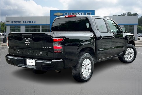 Used 2023 Nissan Frontier SV image 6