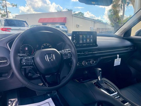 Used 2025 Honda HR-V EX-L image 13
