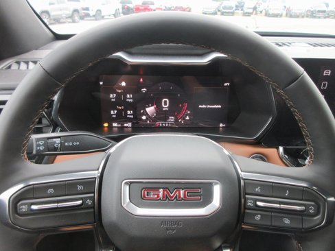 New 2026 GMC Canyon AT4 w/ Technology Plus Package image 17