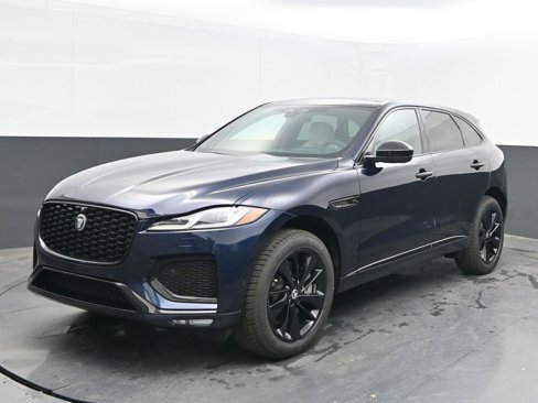 New 2026 Jaguar F-PACE R-Dynamic S image 3