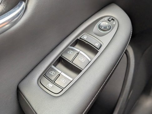 New 2025 INFINITI QX50 Pure image 23