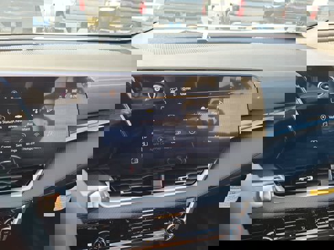 New 2026 Chevrolet Equinox LT image 13