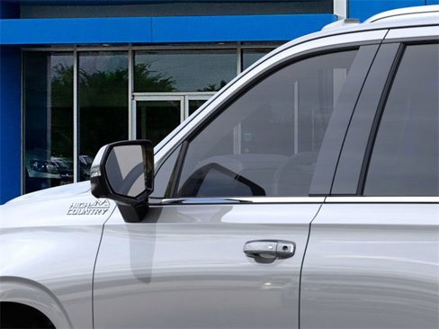 New 2025 Chevrolet Tahoe High Country image 12
