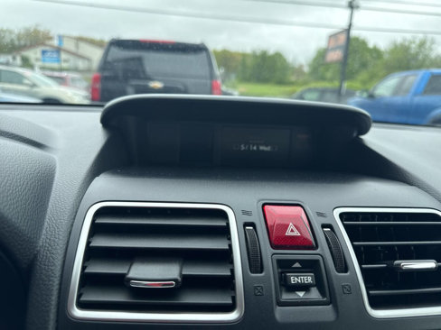 Used 2018 Subaru Forester 2.5i Premium w/ All-Weather Package image 28