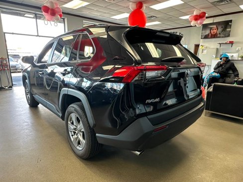 Used 2023 Toyota RAV4 XLE image 9