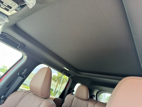 New 2025 Mitsubishi Outlander SEL image 15