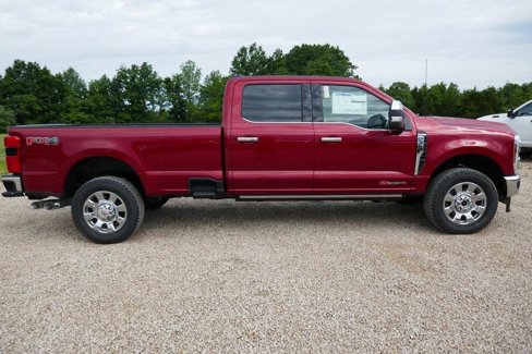 New 2025 Ford F350 King Ranch w/ Chrome Package image 3