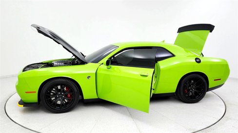Used 2015 Dodge Challenger SRT Hellcat image 23