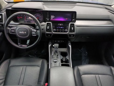 Used 2023 Kia Sorento S image 22