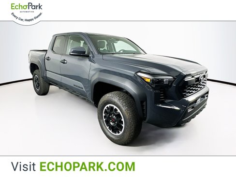 Used 2025 Toyota Tacoma TRD Off-Road image 1